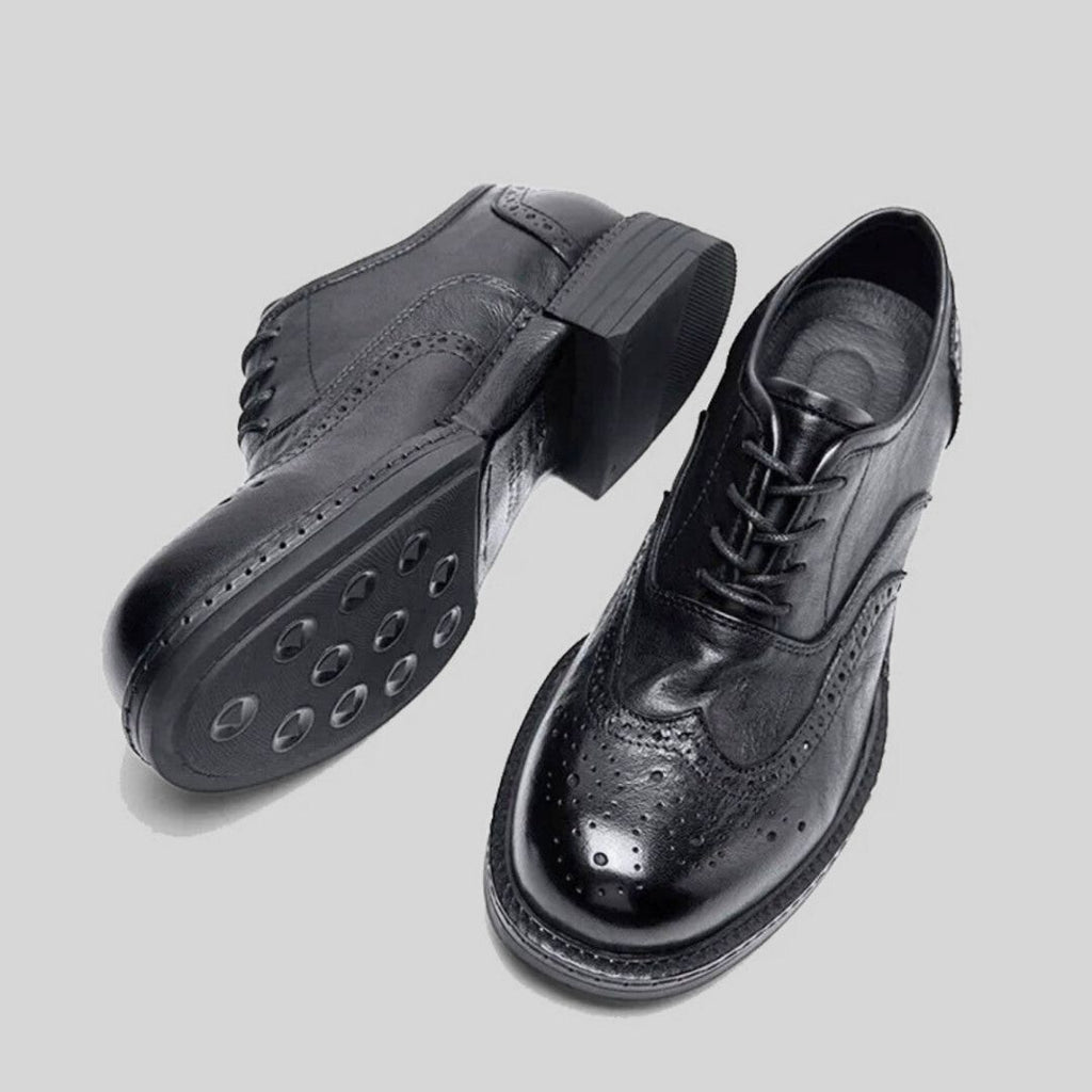 Zapatos Derby Brogue de Cuero para Hombre – Suela Gruesa y Detalles Cowboy