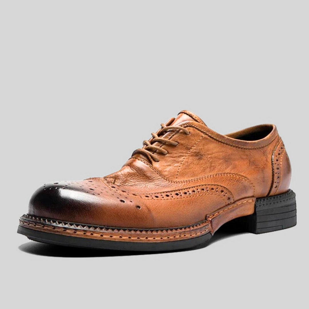 Zapatos Derby Brogue de Cuero para Hombre – Suela Gruesa y Detalles Cowboy